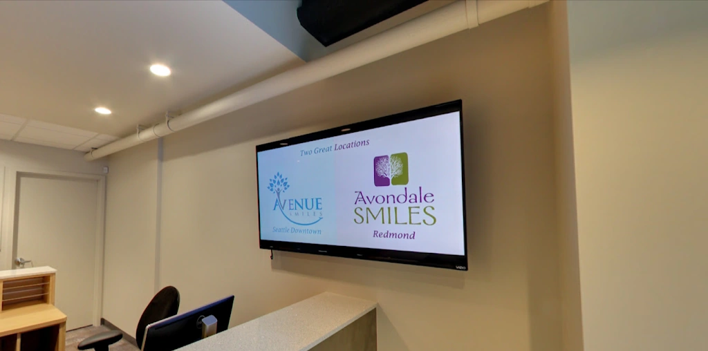 Avenue Smiles