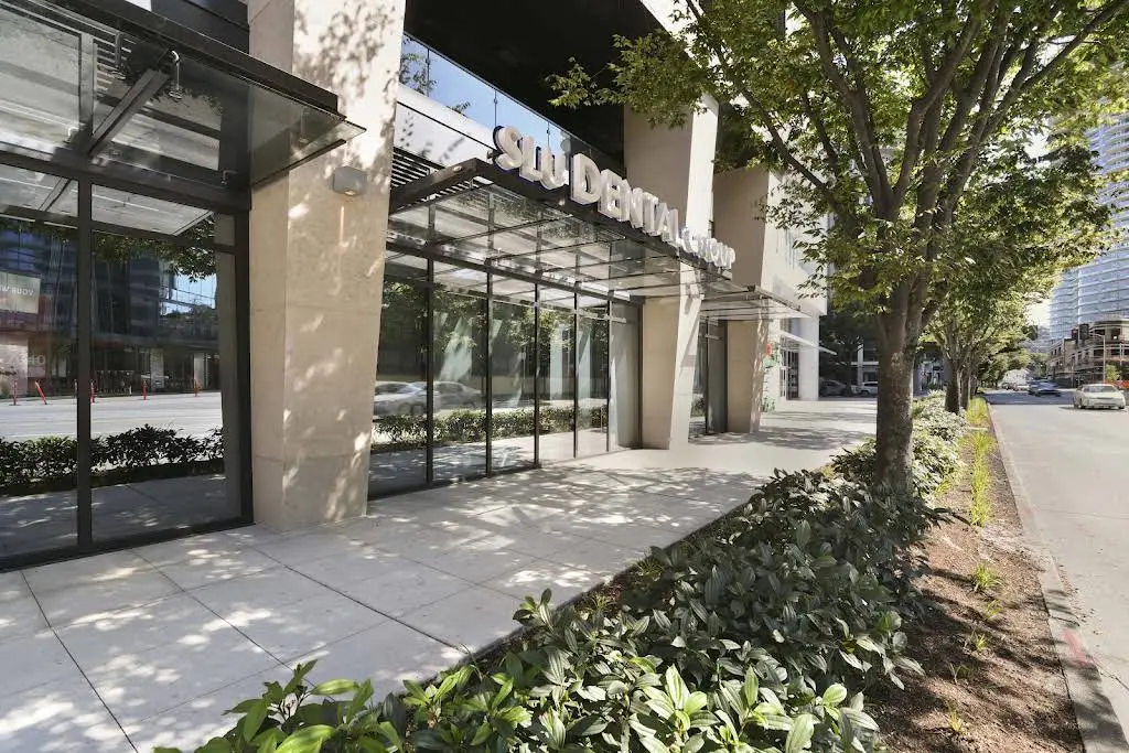 SLU Dental Group