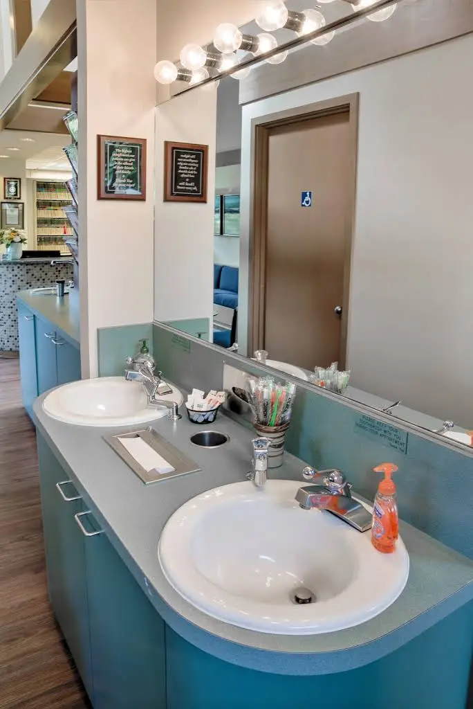 Peralta Orthodontics - Burien