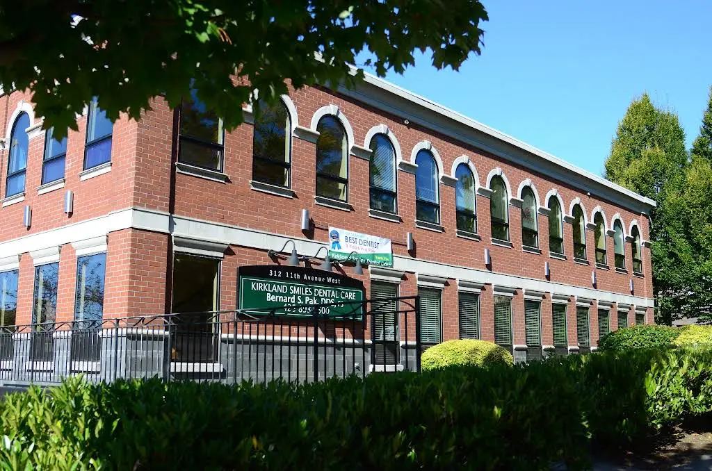 Kirkland Smiles Dental Care - Bernard S. Pak, DDS, PS