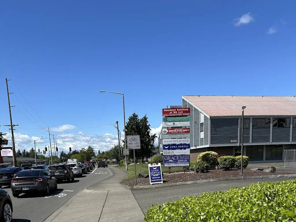 Luna Dental