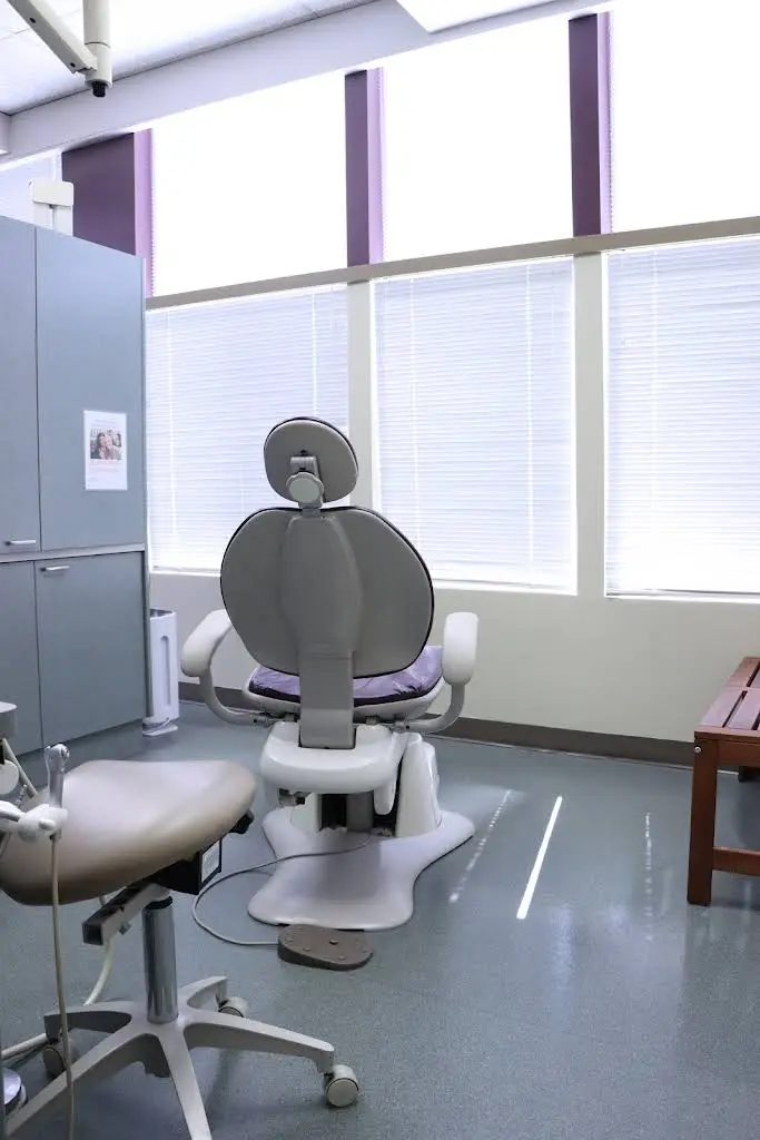 Lo Family Dental