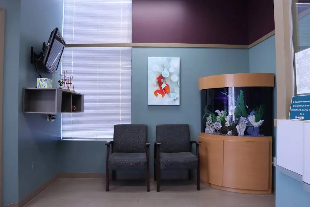 Lo Family Dental