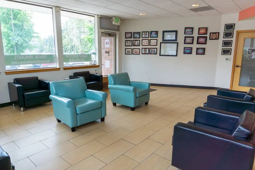 Avenue Dental Care