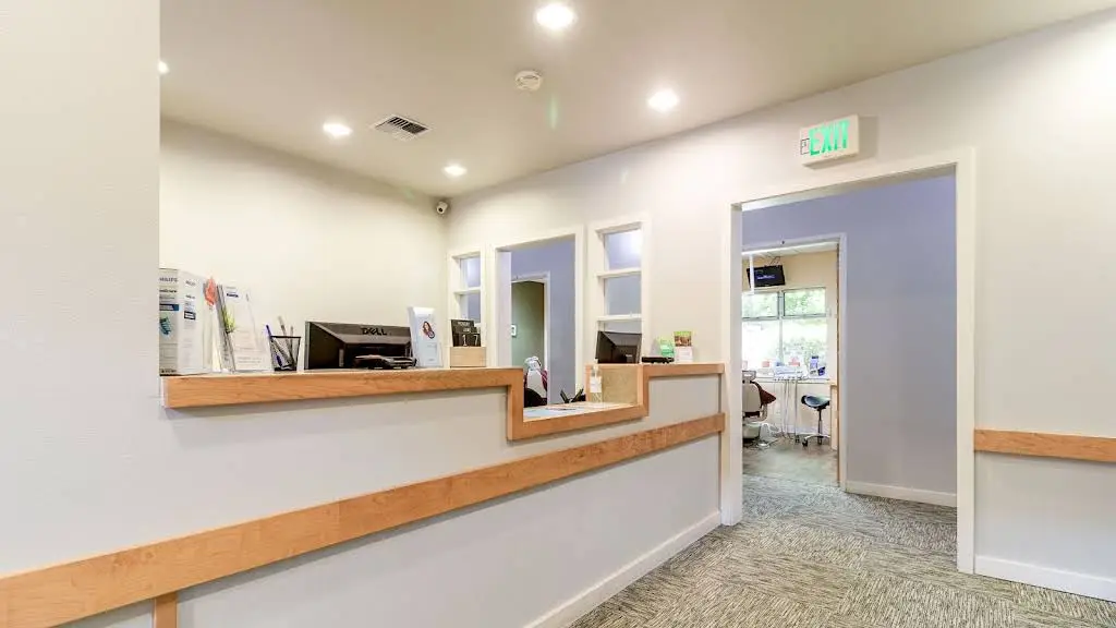 Aesthetic Dental