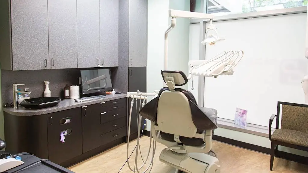 Paramount Dental Center of Seattle