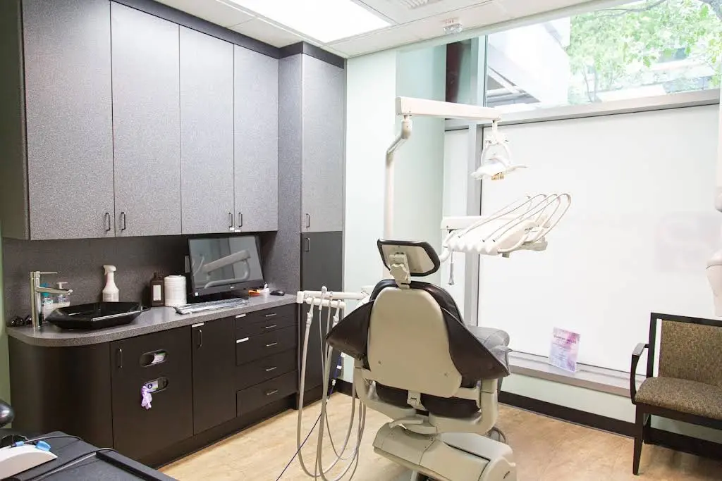 Paramount Dental Center of Seattle