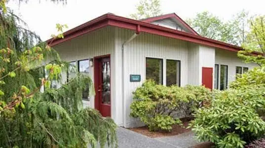 Silver Lake Dental Care: Andrew Sholudko, DMD