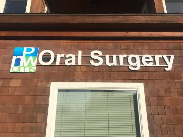 Pacific Northwest Oral & Maxillofacial Surgeons, Dental Implants & Wisdom Teeth