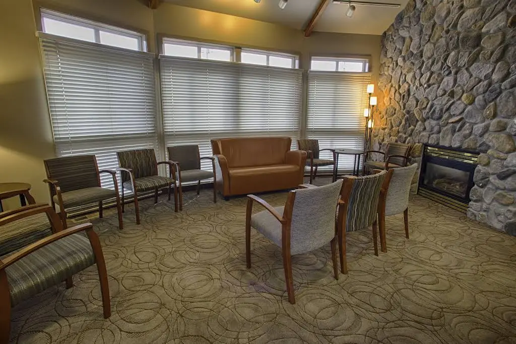 Pacific Northwest Oral & Maxillofacial Surgeons, Dental Implants & Wisdom Teeth