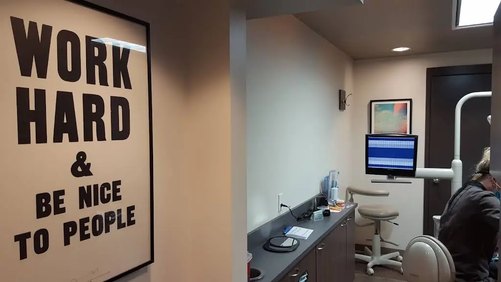 District Dental Wellness