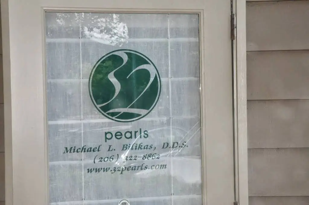 32 Pearls Seattle