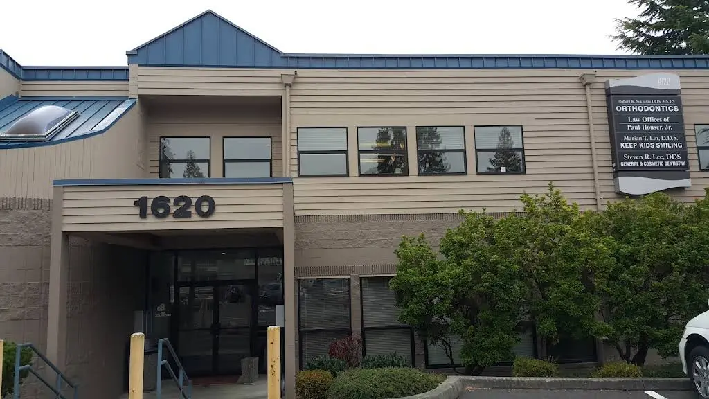 May Creek Family Dentistry, Michelle Chang, D.M.D.