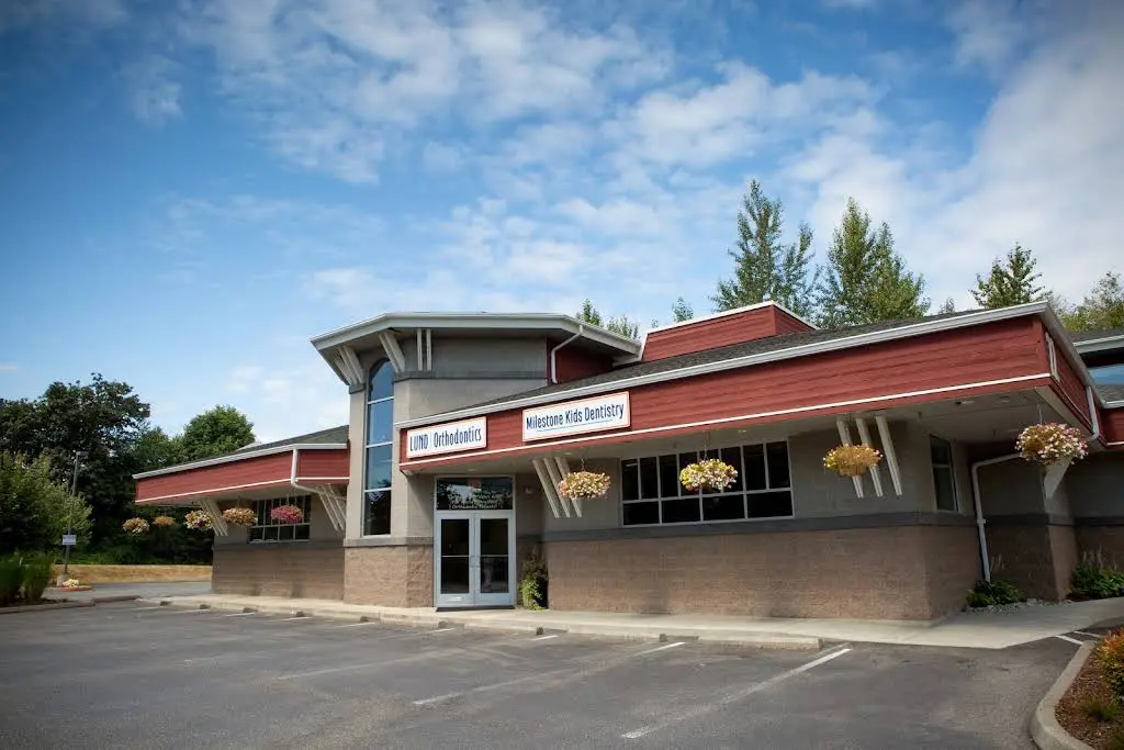 Lund Orthodontics - Lake Stevens