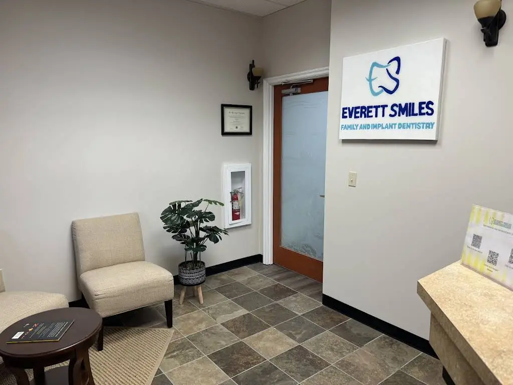 Everett Smiles Family & Implant Dentistry