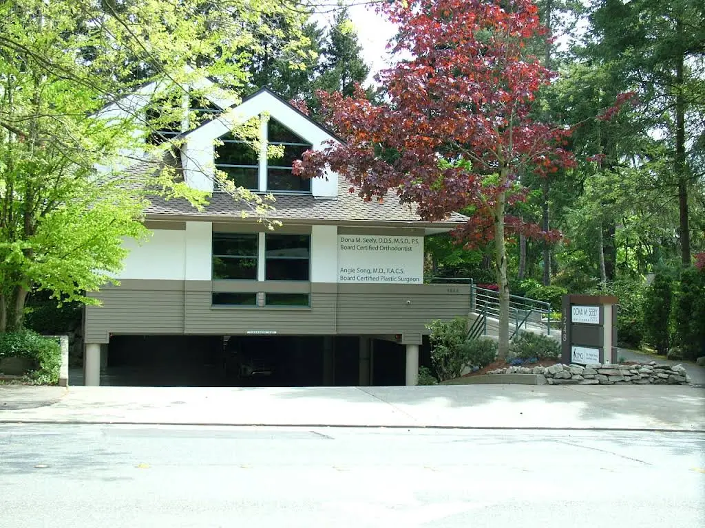 Dr. Dona Seely Orthodontics