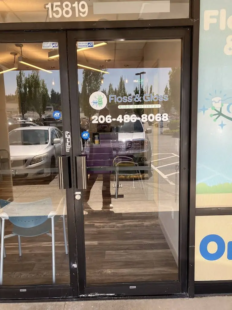 Floss and Gloss Kids Dentistry