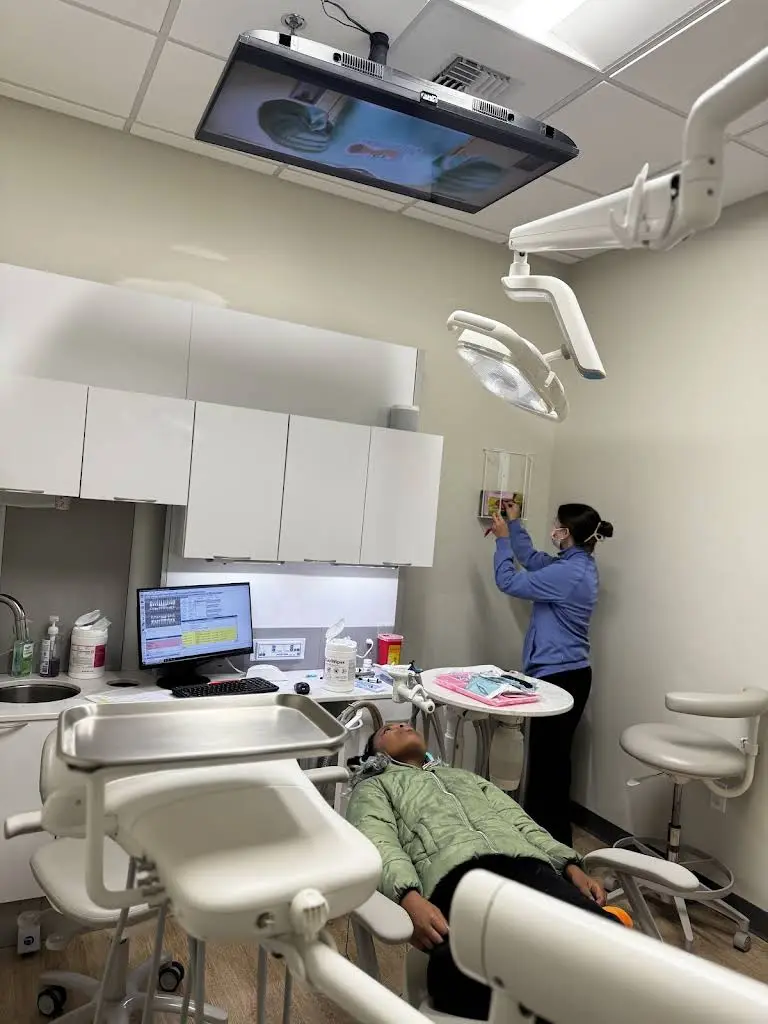 Step By Step Pediatric Dentistry
