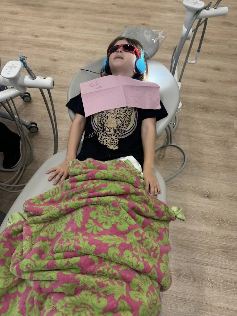 Step By Step Pediatric Dentistry