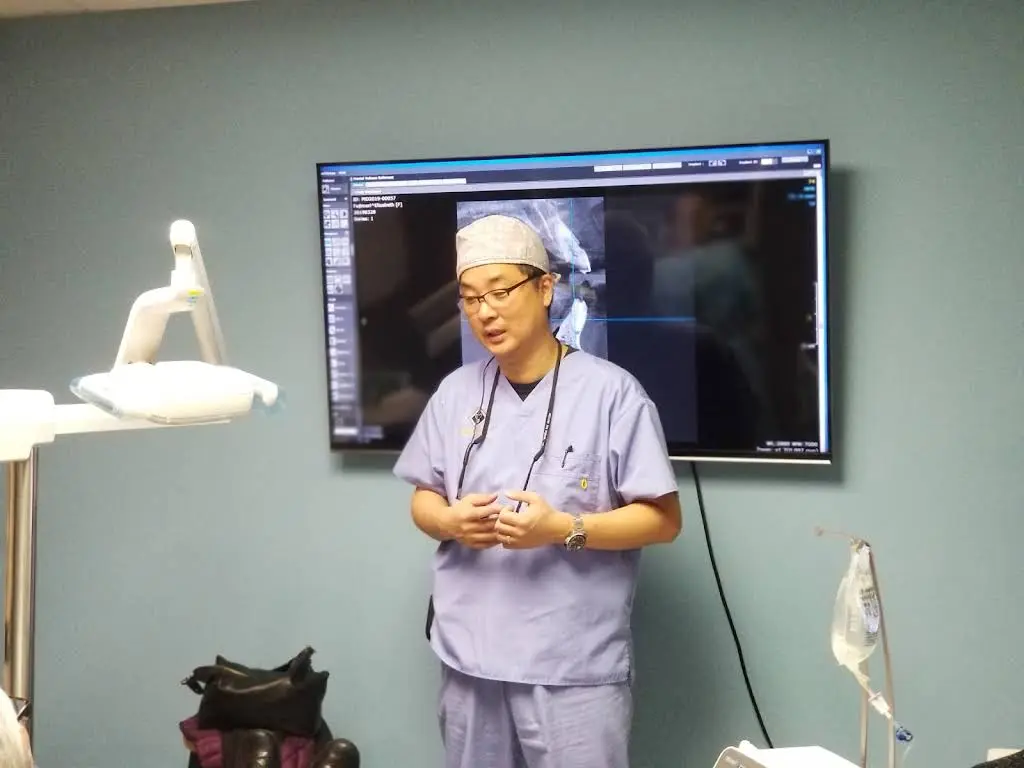 Shaun Lee DDS: Dental Implant and General Dentistry of Auburn