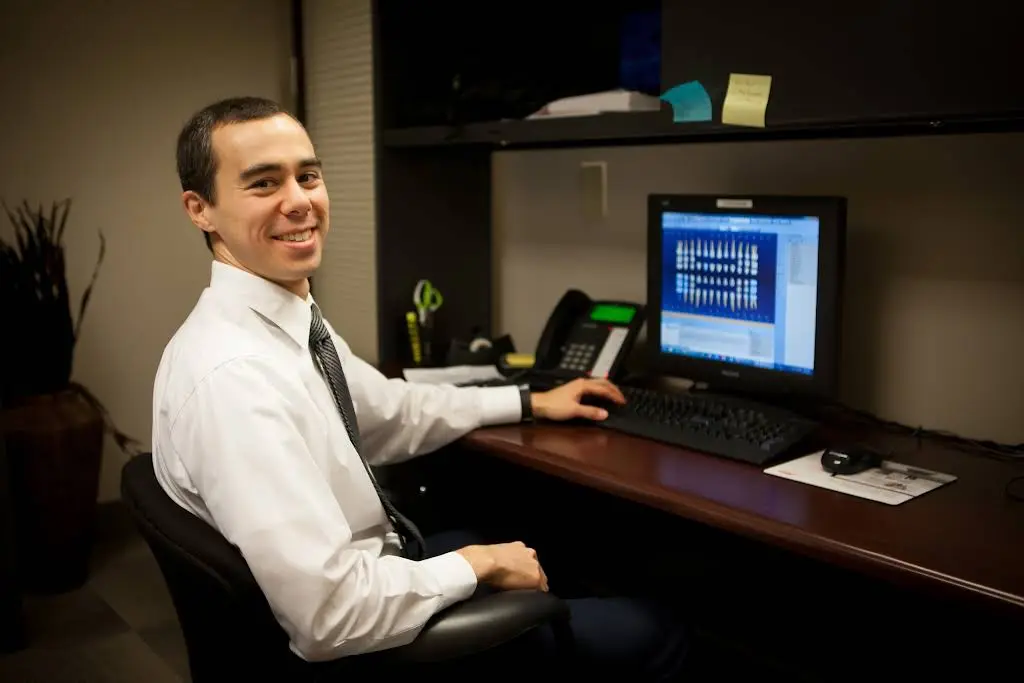 Puget Sound Periodontics - Eastlake