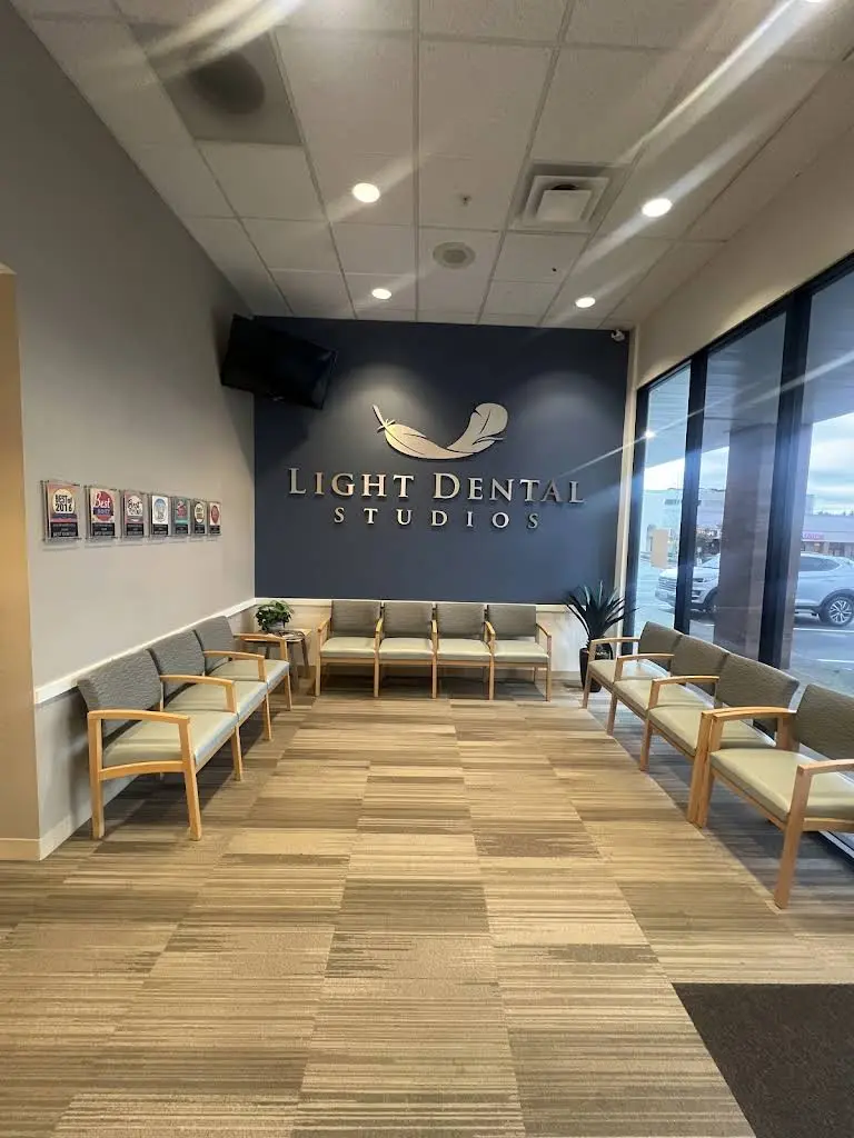Light Dental Studios of Bellevue