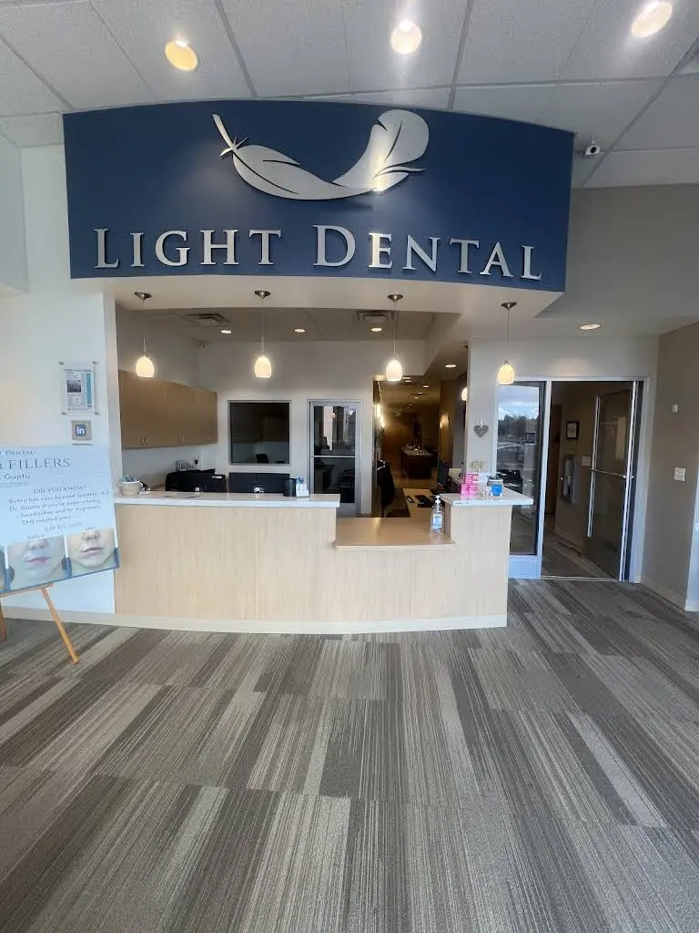 Light Dental Studios of Bellevue