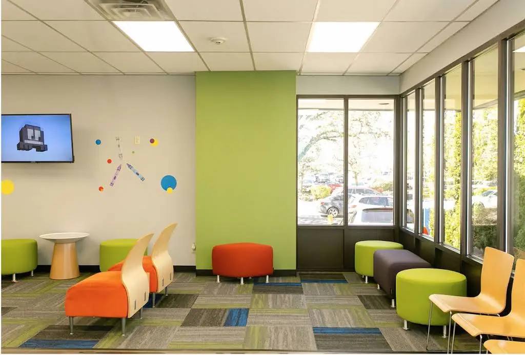 Kid's Choice Dental - Southcenter
