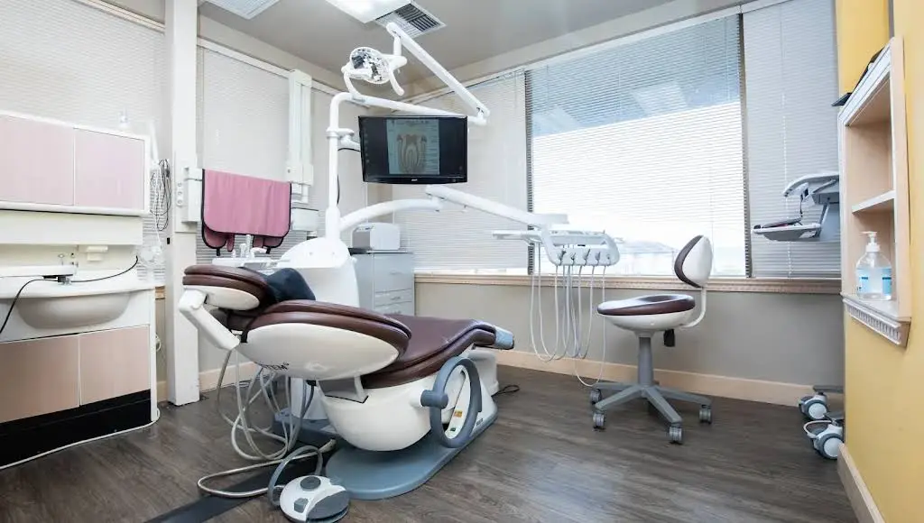 SL Dental Implant and General Dentistry of Renton