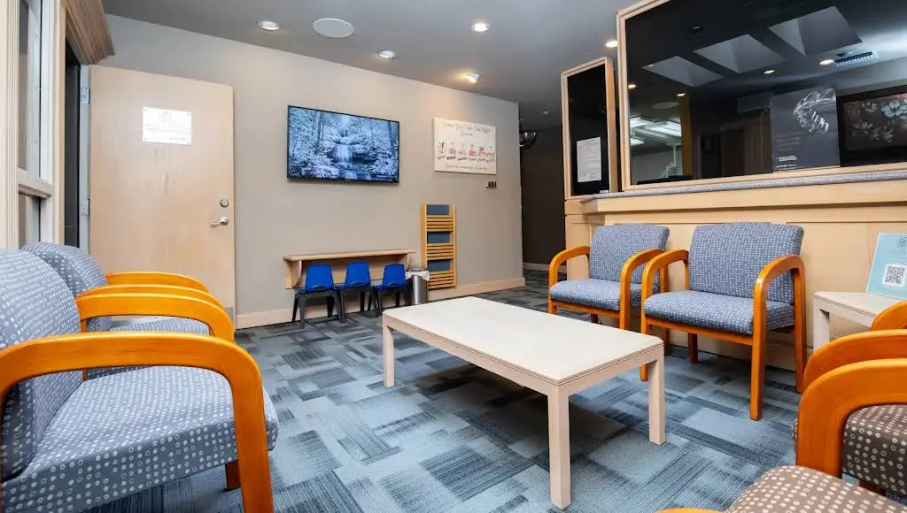 SL Dental Implant and General Dentistry of Renton