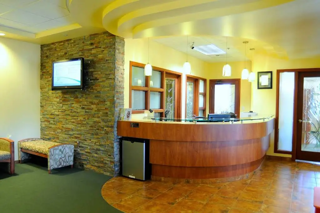 Light Dental Studios of Renton East Valley