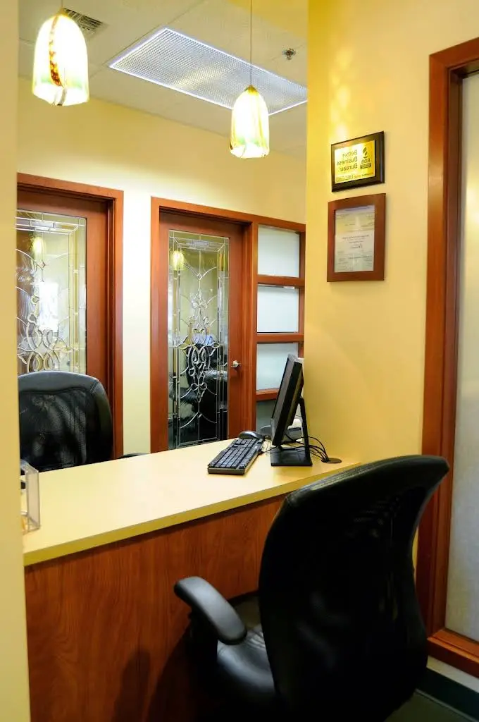 Light Dental Studios of Renton East Valley