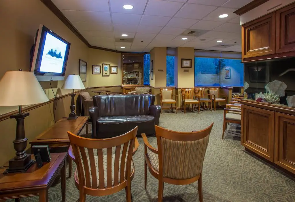 Pacific Northwest Oral & Maxillofacial Surgeons, Dental Implants & Wisdom Teeth