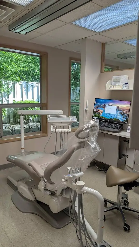 Grove Street Family Dentistry - Tania Tran, DMD