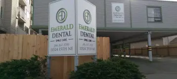 Emerald Dental