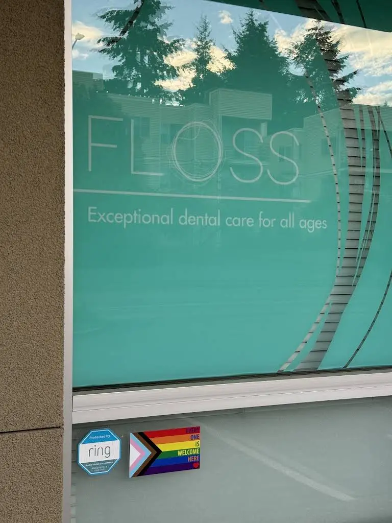 FLOSS general + cosmetic dentistry