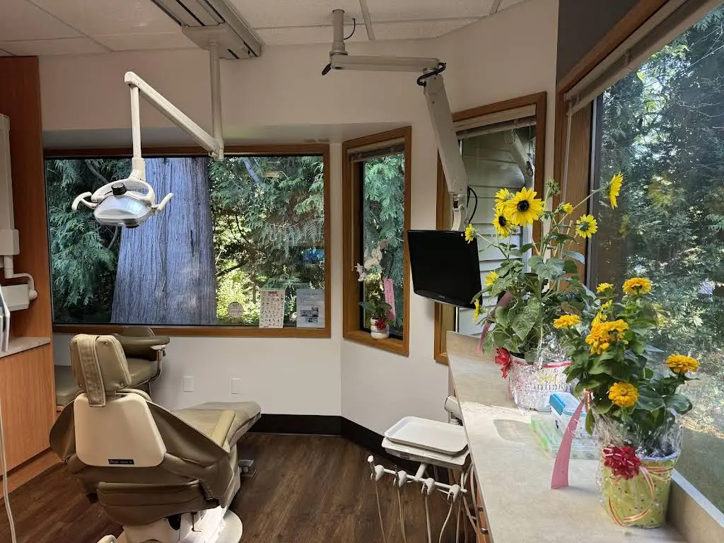 Dr. Hung Family and Cosmetic Dentistry