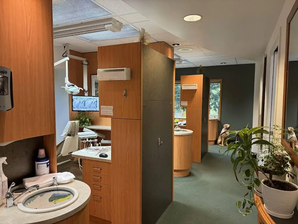 Dr. Hung Family and Cosmetic Dentistry
