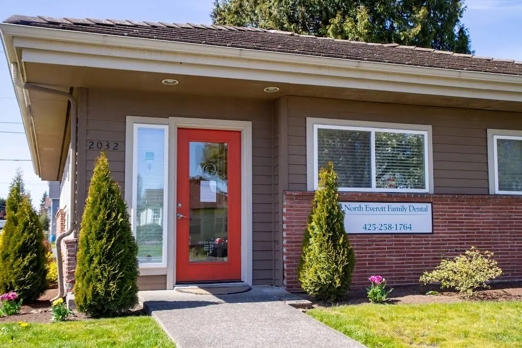 North Everett Family Dental