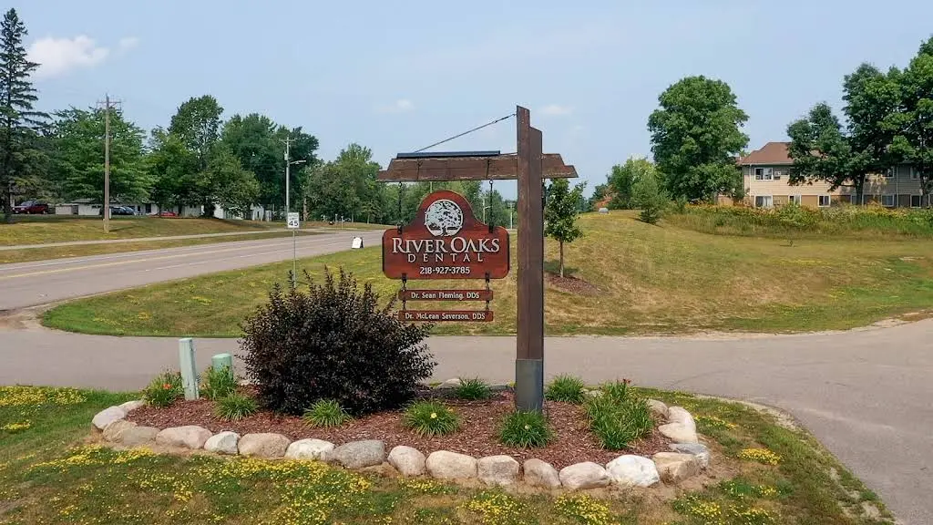 River Oaks Dental, Aitkin