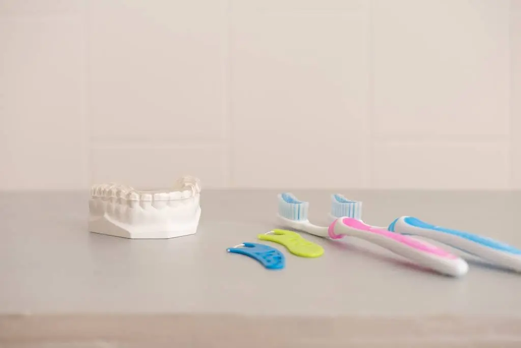 906 Family Dentistry