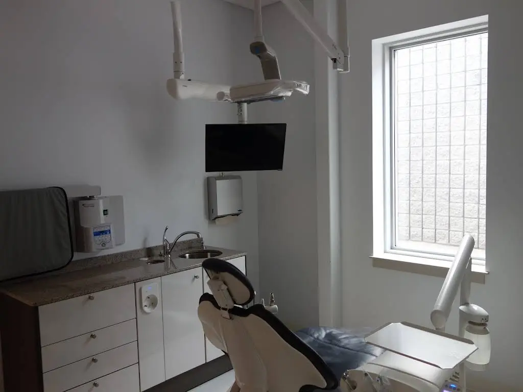 PHI DENTAL CARE