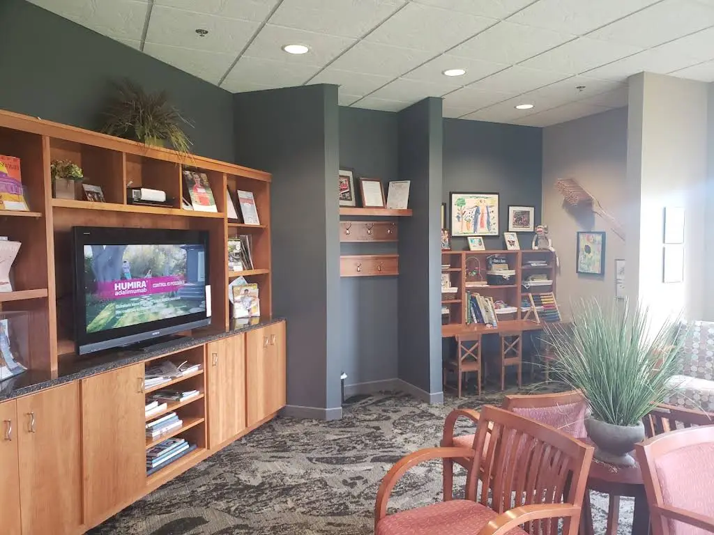 Grand Dental Center