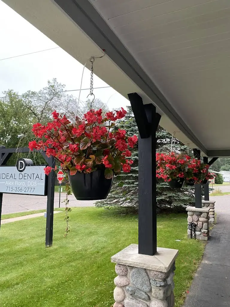 Ideal Dental - Alex Flora, DDS