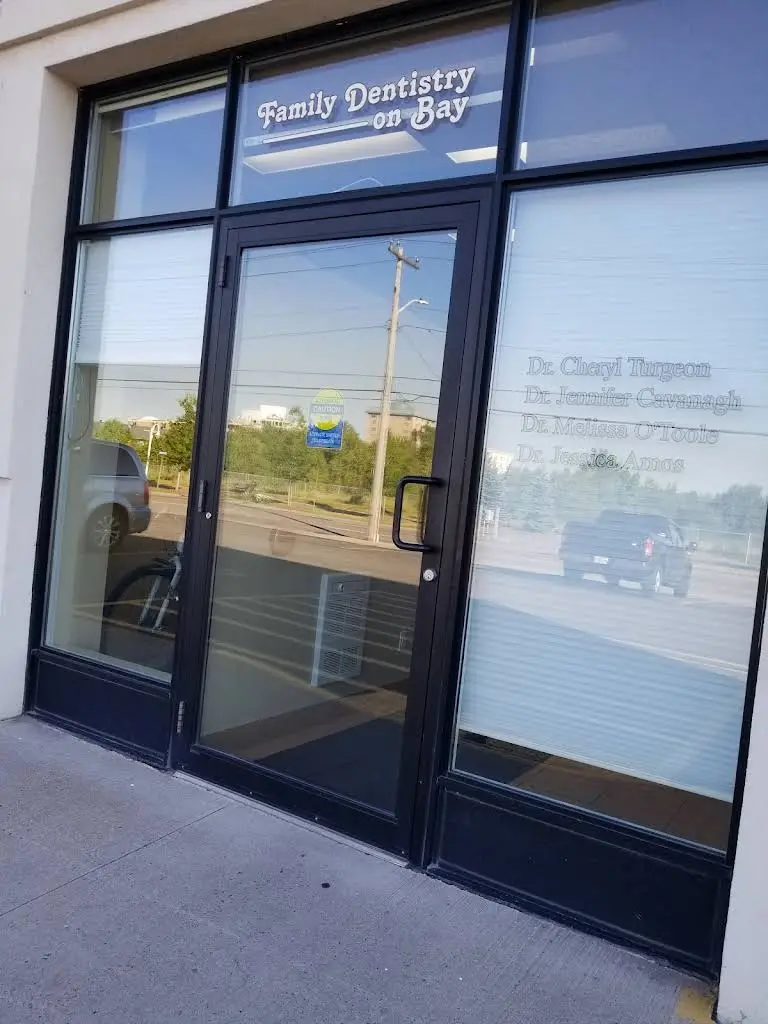 Family Dentistry On Bay
