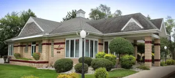 Mid Michigan Smiles: Raymond Ribitch, DDS