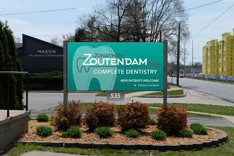 Jonathan Zoutendam, DDS
