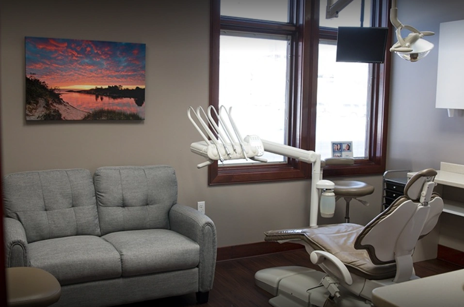 Lakewinds Dental Centre