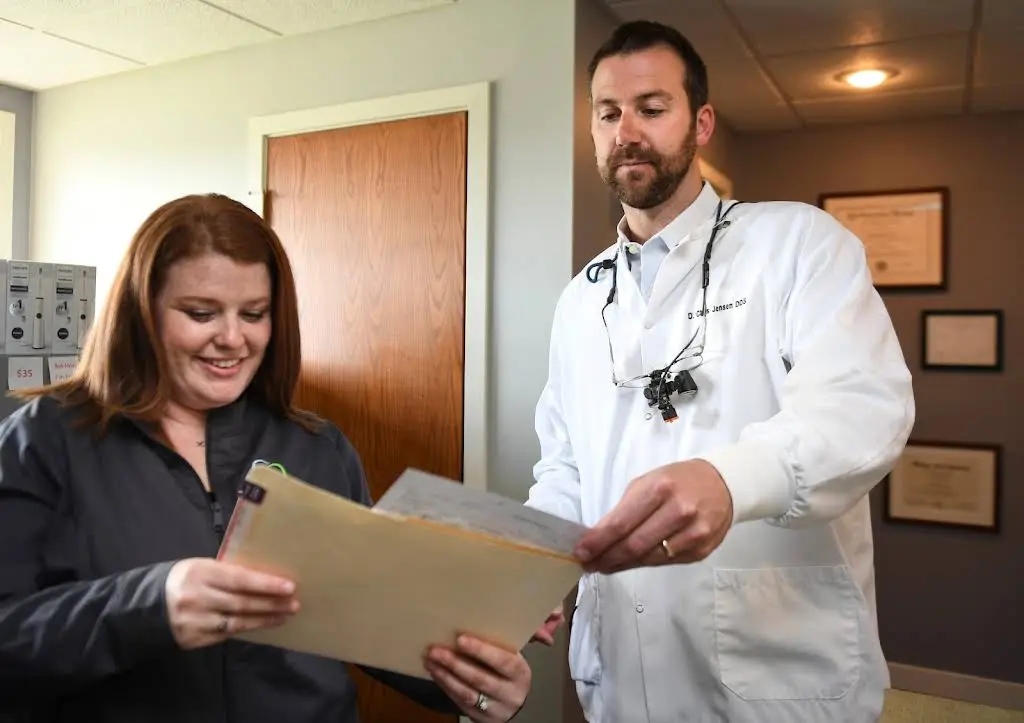 Rogue River Family Dental: Chas Jensen, DDS