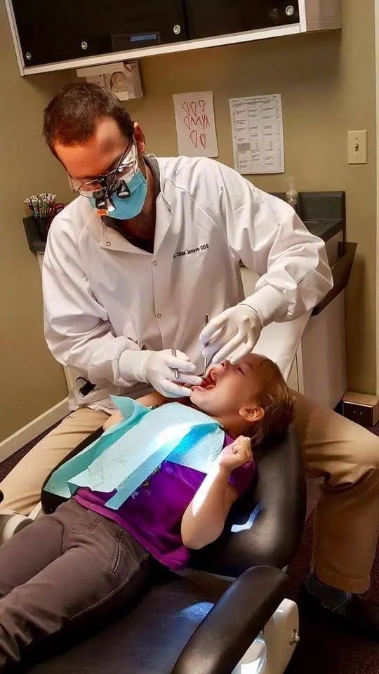Rogue River Family Dental: Chas Jensen, DDS